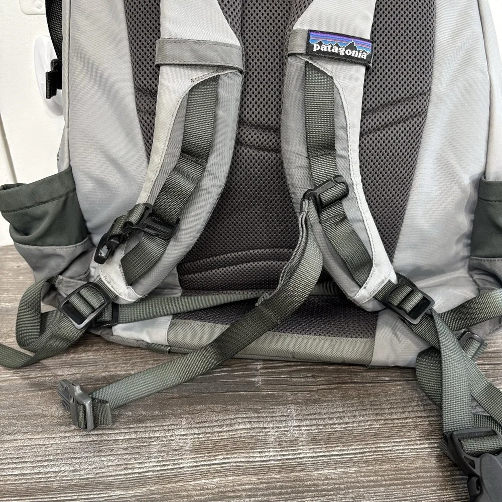 Patagonia Men's Grey Green Backpack 47925SP11